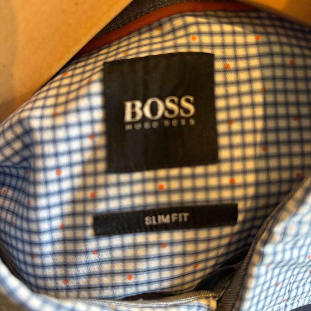 Mens BOSS slim fit M dress shirt
